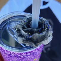 Rose Straw Topper